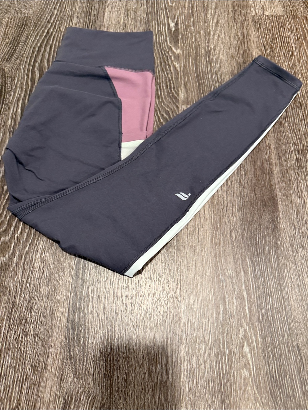 Fabletics Navy Leggings with Pink Pocket Accent .  Size -My